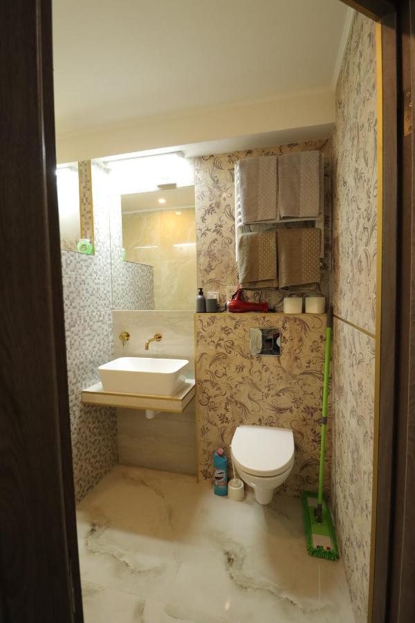 Cosmos Apartment เตอร์โนปิล ภายนอก รูปภาพ