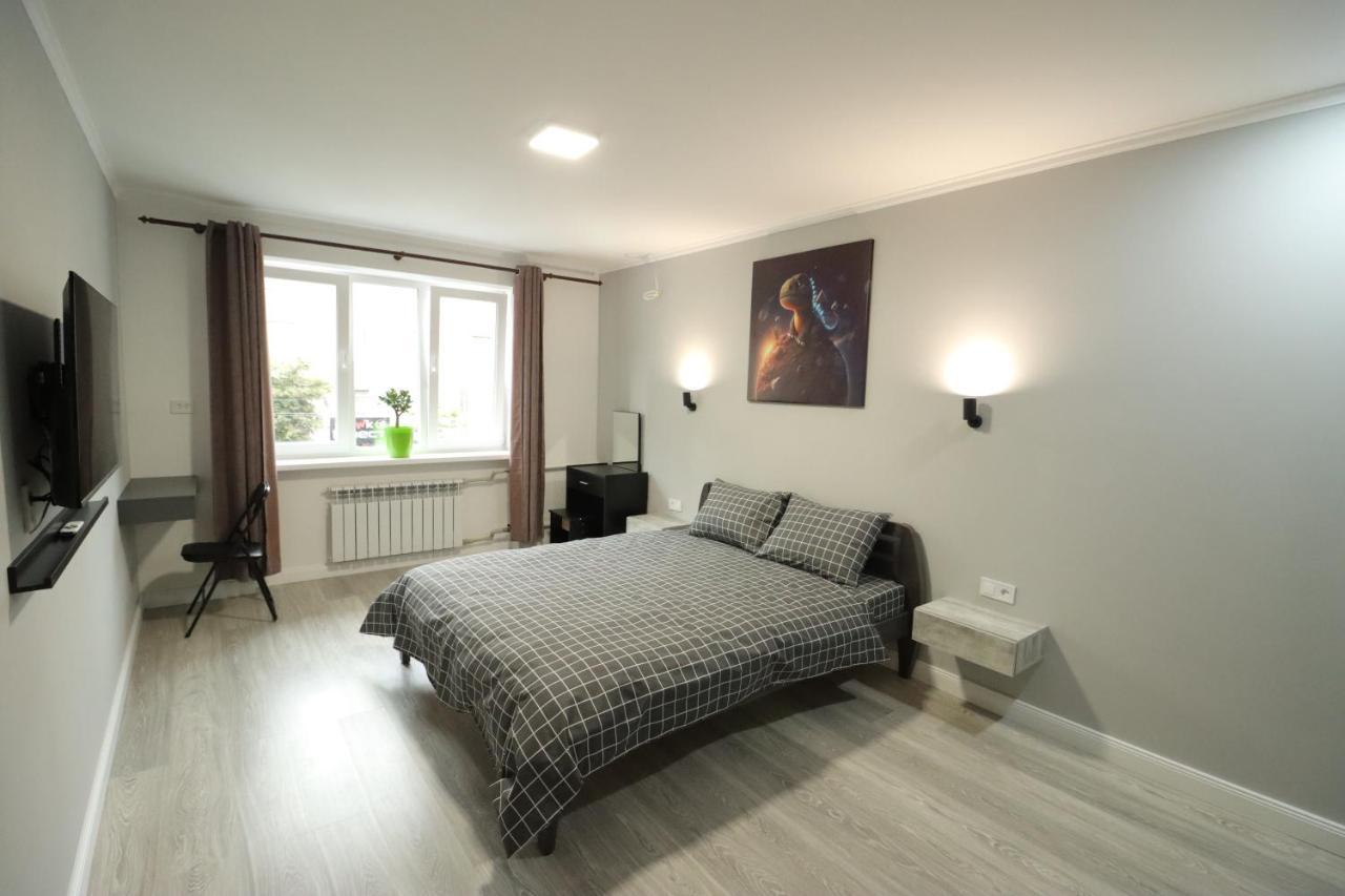 Cosmos Apartment เตอร์โนปิล ภายนอก รูปภาพ